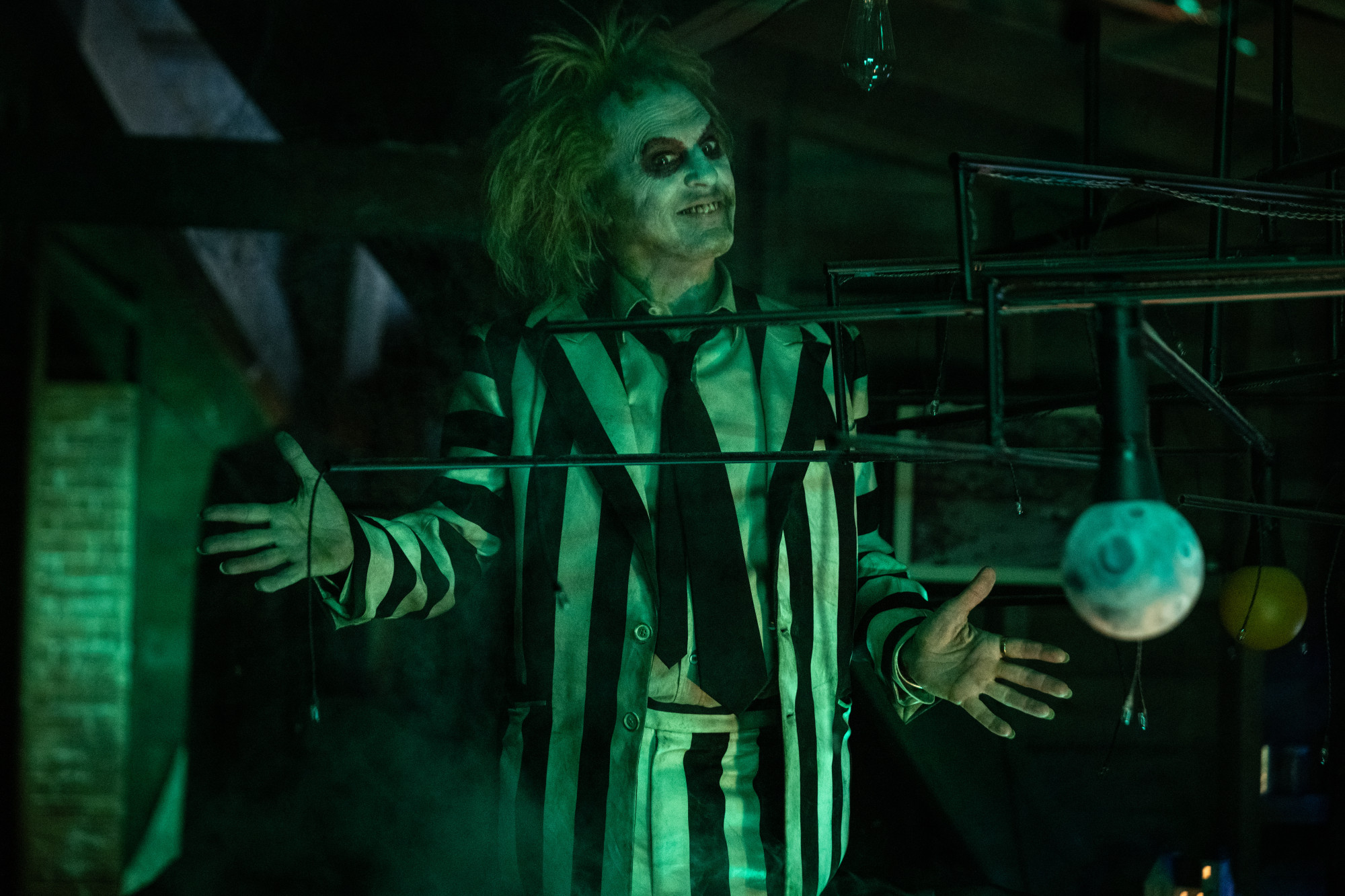 Beetlejuice Beetlejuice - Szenen - ov - rev-1-BEJU-03190r_High_Res_JPEG.jpeg