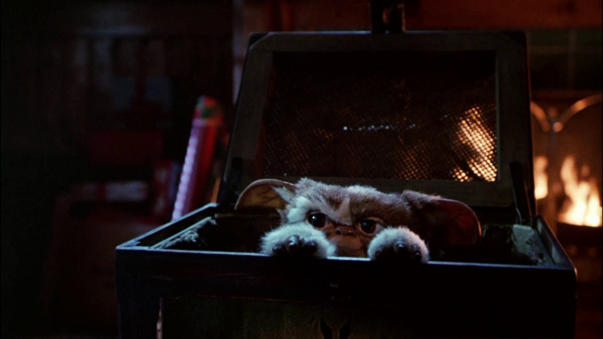 Gremlins-1984-still-1726071364946-2.jpg